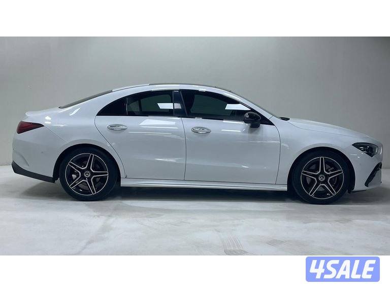 Mercedes-Benz CLA4