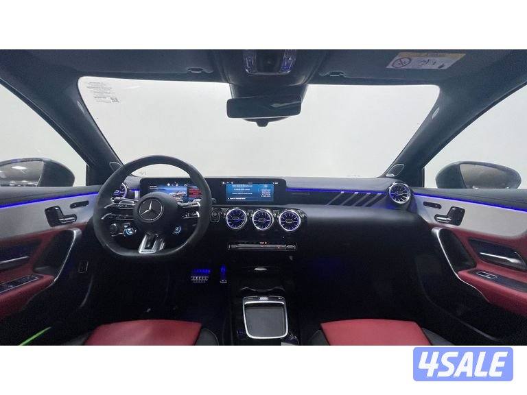 Mercedes-Benz A-Class11