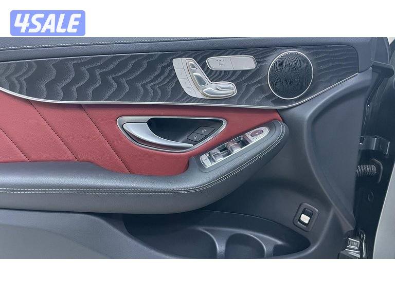 Mercedes-Benz GLC Coupe14