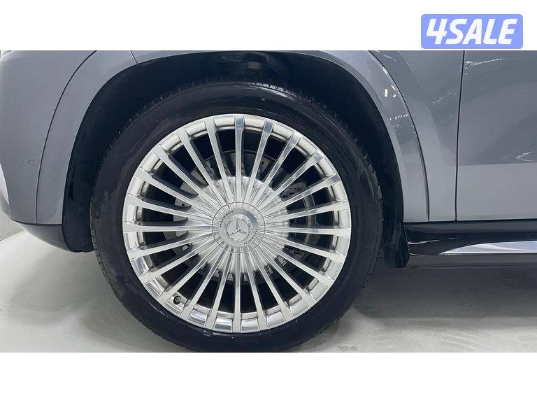 Mercedes-Benz Maybach8