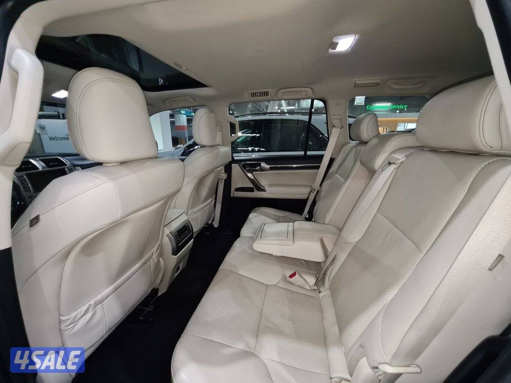 Lexus GX4602