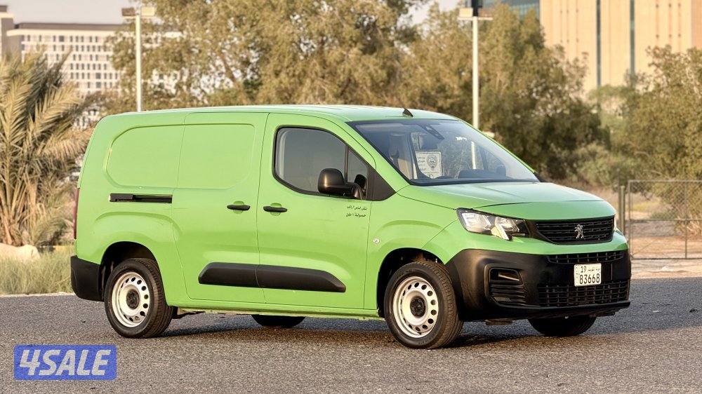 للبيع بيجو بارتنر ٢٠٢٢ مقفل0