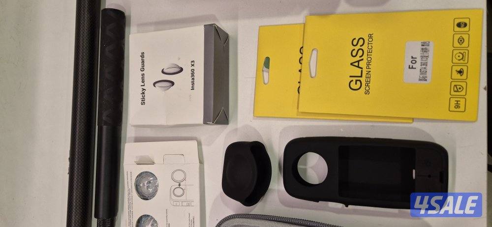 Insta360 X3 Camera with accessories original8