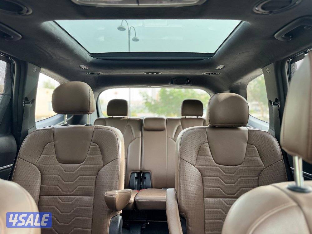 للبيع كيا تيلورايد موديل 2021 - ٧مقاعد - أعلي مواصفات GT8