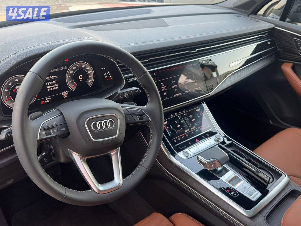 Audi Q7 Sline6