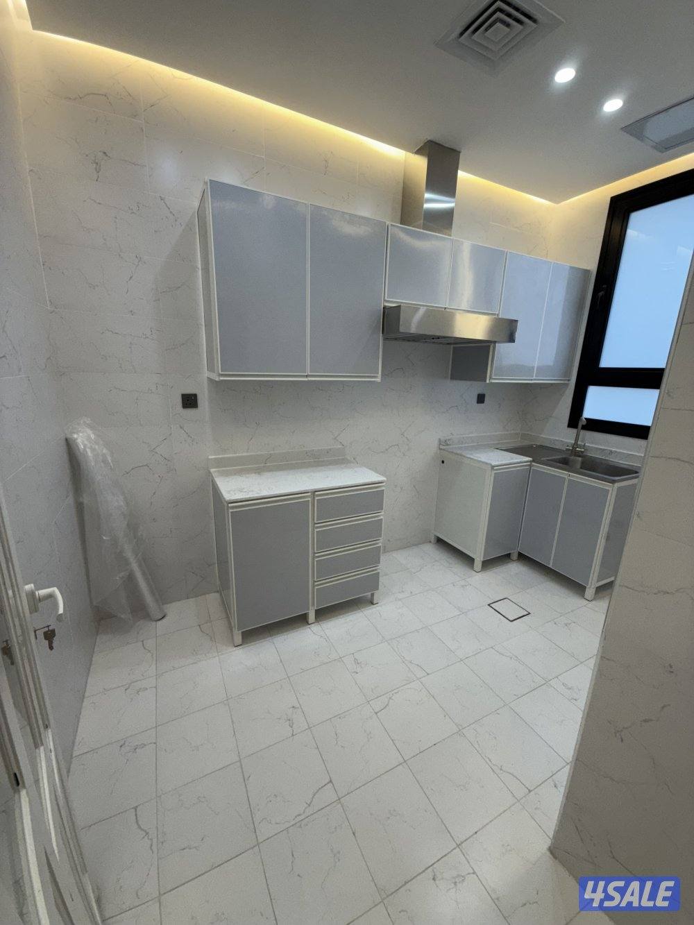 شقه للايجار المطلاع N6.. كويتي معاريس او طفل او طفلين ..9