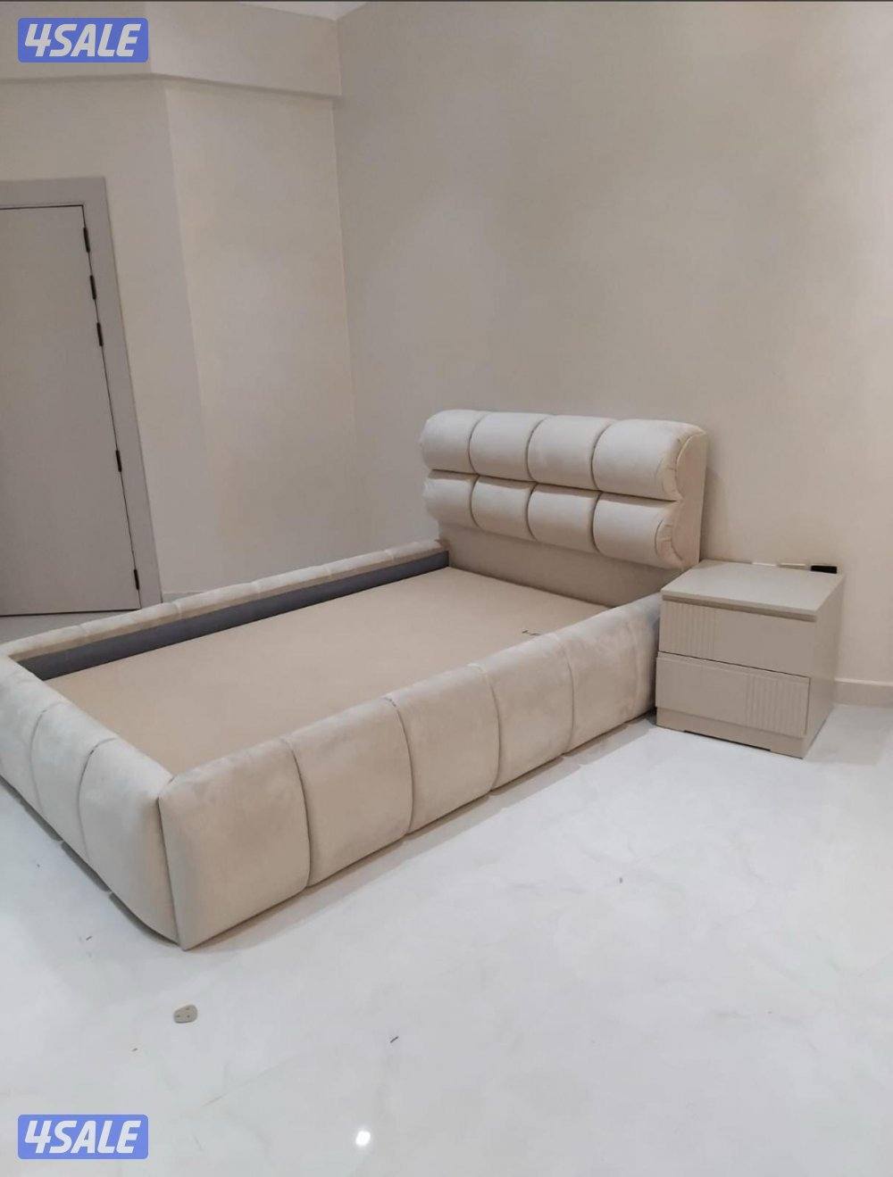 نقدم لكم جميع الألوان بمقاس مختلف الان جميع انواع الفرشات طبي واسببرين10