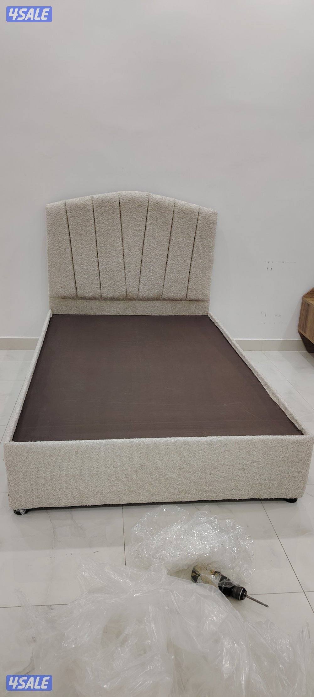 نقدم لكم جميع الألوان بمقاس مختلف الان جميع انواع الفرشات طبي واسببرين11