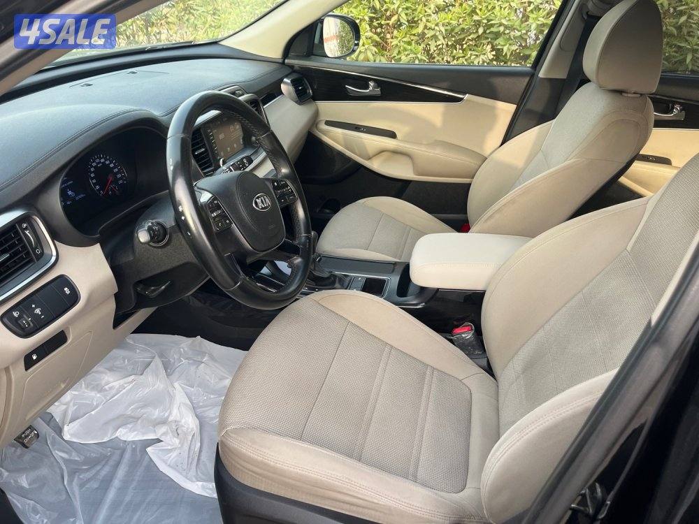 كيل سورينتو موديل 2020  بحاله نظيفه شاشه كامره خلفيه بصمه3