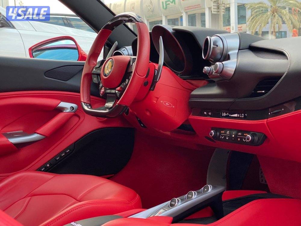 فيراري F8 موديل 2023 عداد 15 الف كيلو فقط تحت الكفاله صيانه مجاني4