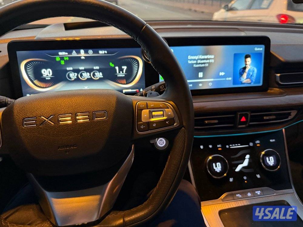 جيب اكسيد ٢٠٢٣ ، عائلي ، بحالة الوكالة و كامل المواصفات ،4