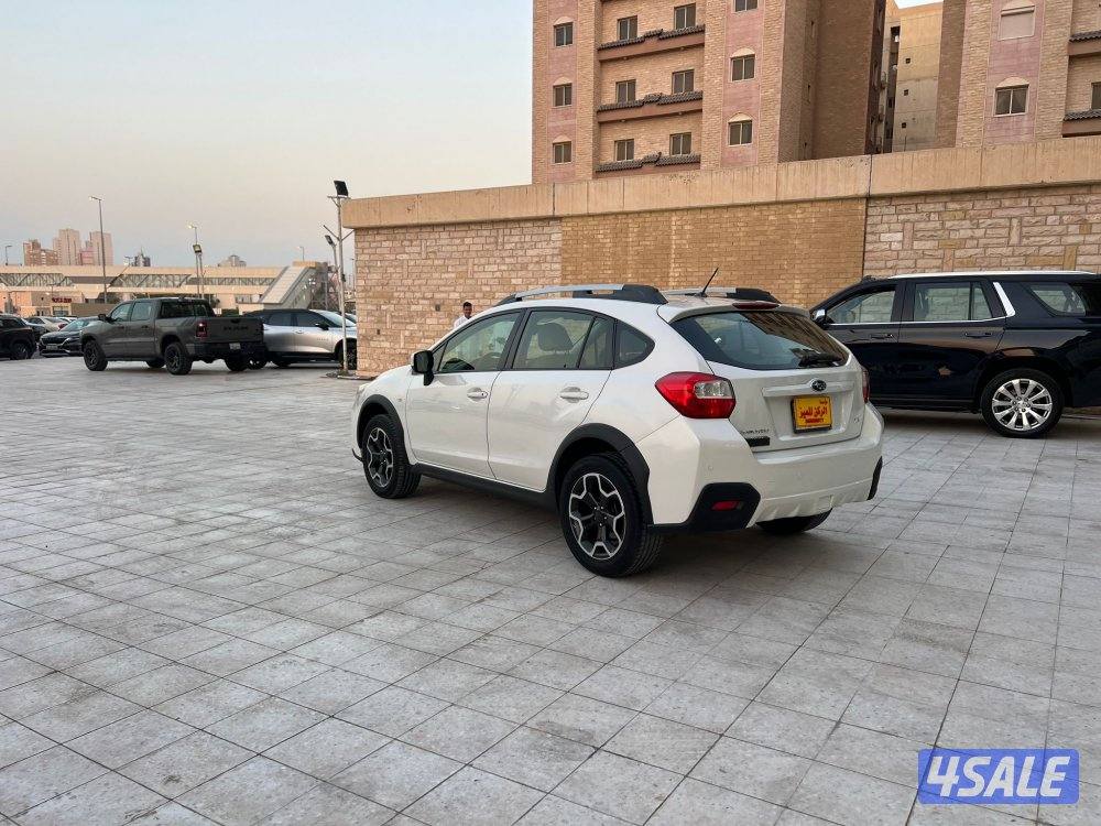 سوبارو 2015 XV بحاله ممتازه صبغ الوكاله شرط الفحص9