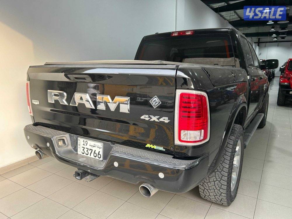 RAM 1500 Laramie Classic CC4