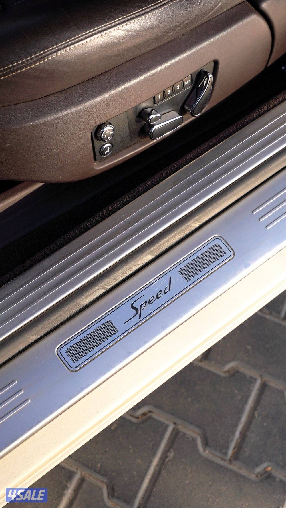 للبيع بنتلي كونتيننتال جي تي سبيد4