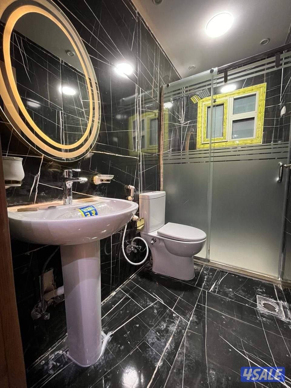 فني ادوات صحيه وتسليك مجاري تركيب اطقم حمامات9