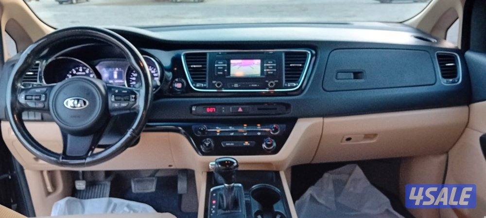 كيا جراند كرنفال 2016 عداد 184 الف بحالة فوق الممتازة11