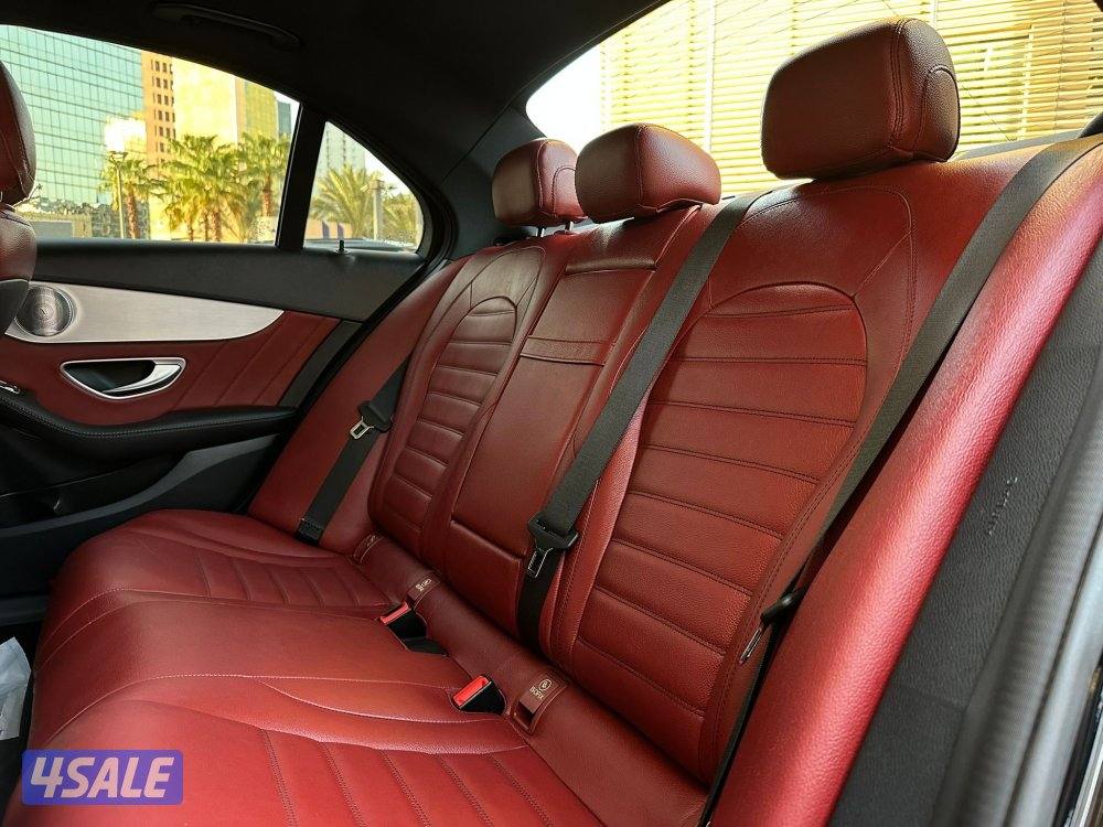 مرسيدسC300 موديل2019 عداد45الف وارد امريكا سيرفس منتظم8