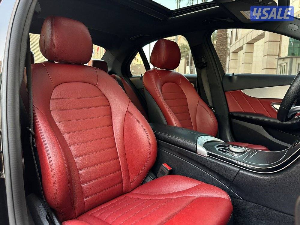 مرسيدسC300 موديل2019 عداد45الف وارد امريكا سيرفس منتظم9