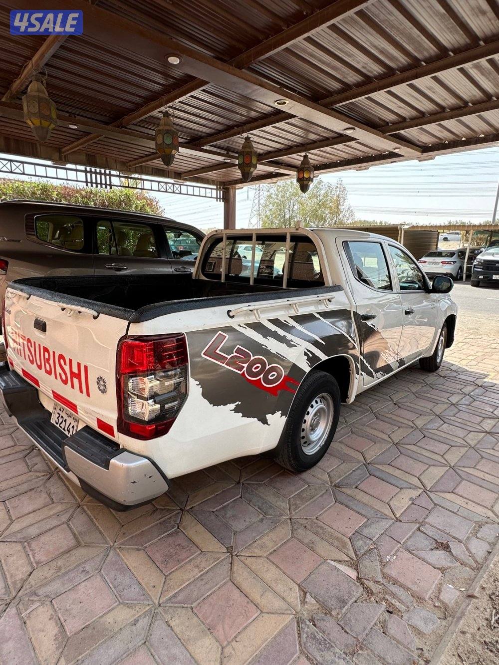 وانيت ميتسوبيشي 2021 بحالة الوكاله2