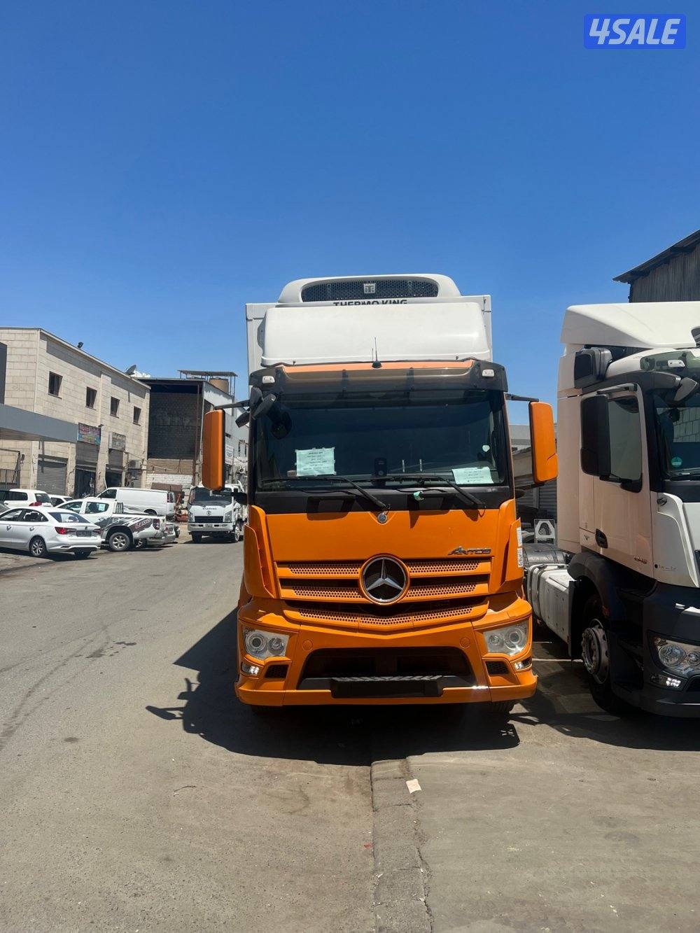 ثلاجة مرسيدس Mp4/ 18353