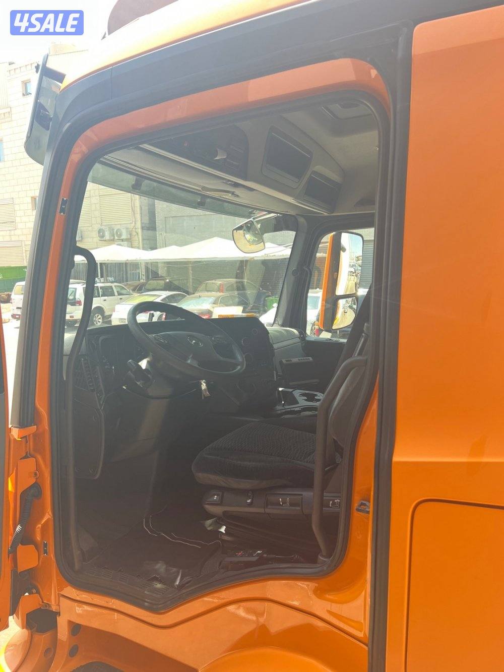 ثلاجة مرسيدس Mp4/ 18359