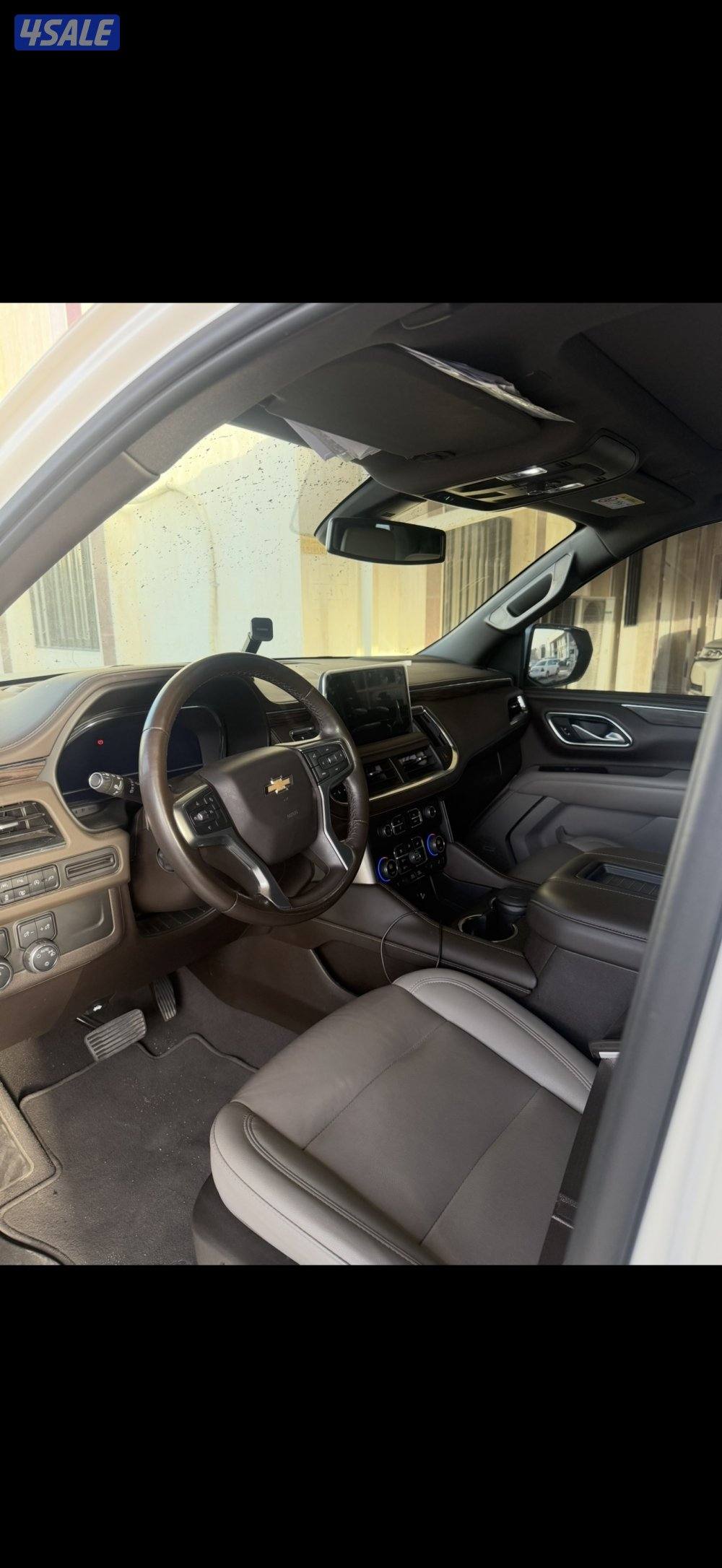 للبيع تاهو موديل 2022 ابيض ثلجي ماشي 100 الف نظيف جدا2