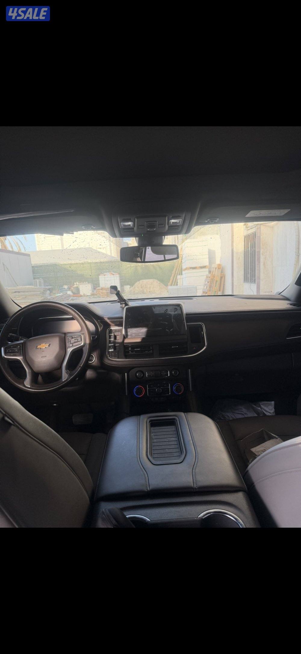 للبيع تاهو موديل 2022 ابيض ثلجي ماشي 100 الف نظيف جدا5