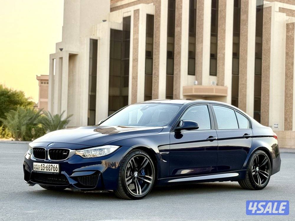 بحالة نادرة عداد 61 الف سيرفيس منتظم بالوكالة M3 موديل ٢٠١٥3