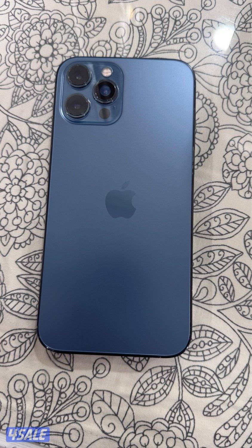 للبيع آيفون ١٢ برو ماكس سليم بدون كسور0