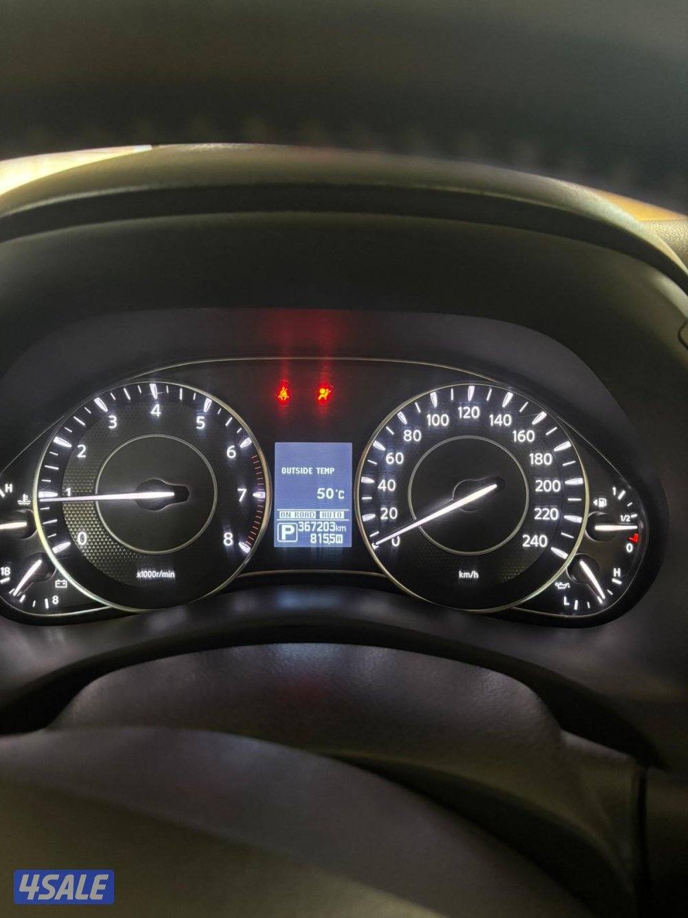 نيسان باترول موديل 2014 بحالة فوق الممتازة للبيع2