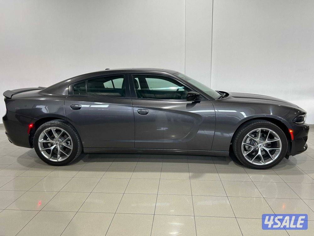 Dodge Charger SXT Plus0