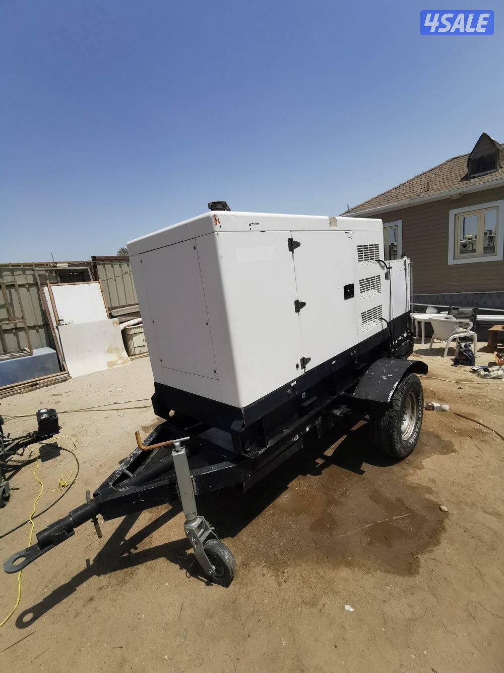 للبيع مكينة بيركنز النصف0