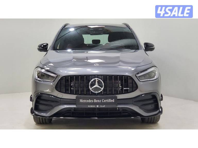 Mercedes-Benz GLA2