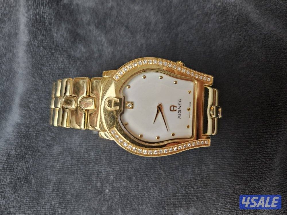 ايغنر نادرة مرصعة ألماس1