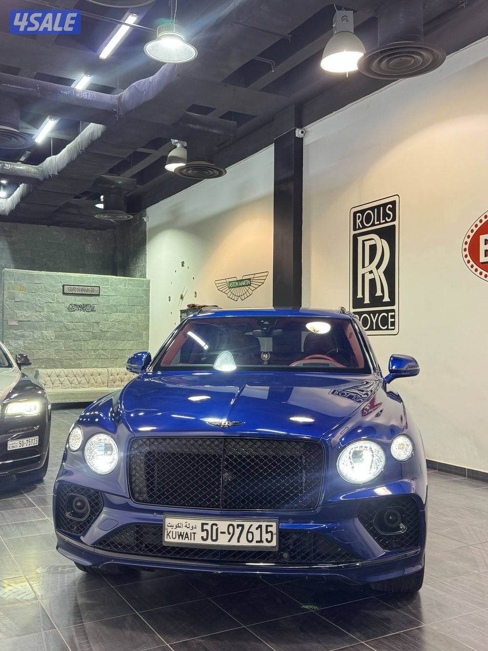 للبيع بنتلي بينتايجا FIRST1EDlTlON موديل 20213