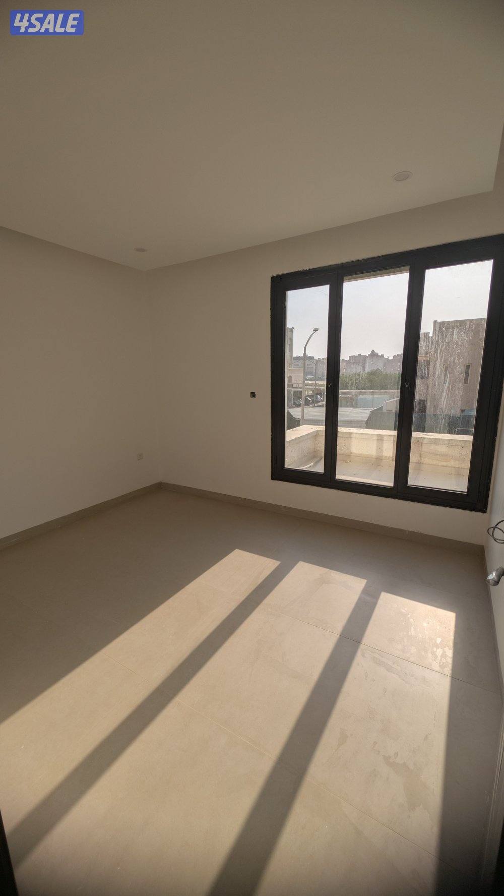 للإيجار شقة في المنقف4