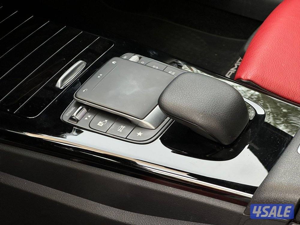 مرسيدسA200 كتAMG(هاتشباك) موديل2021 عداد30الف وارد الملا سيرفس منتظم10