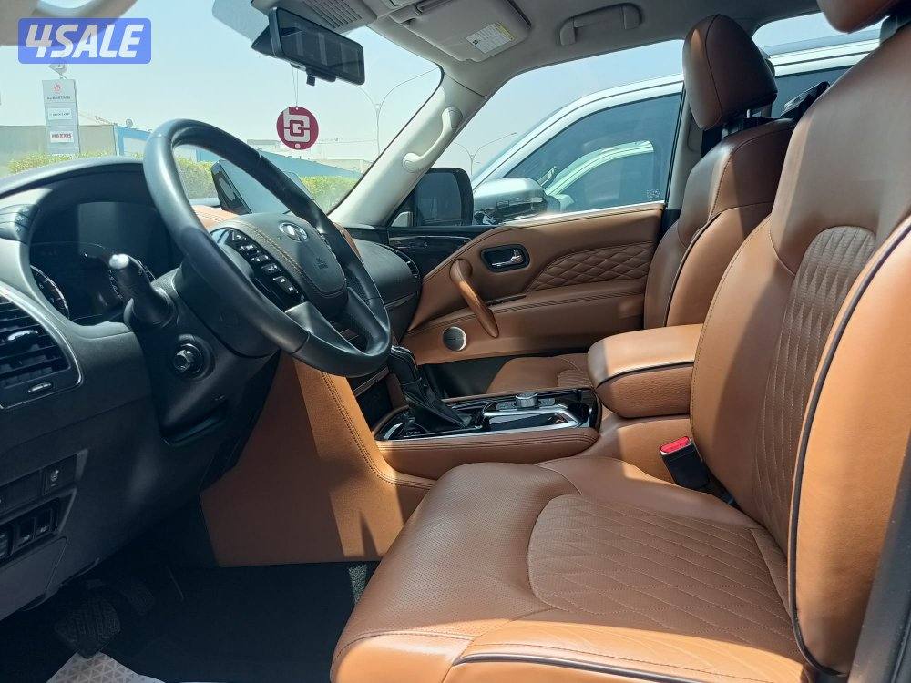 للبيع انفينيتي Q8 موديل 2022 العداد 104 وارد الكويت6