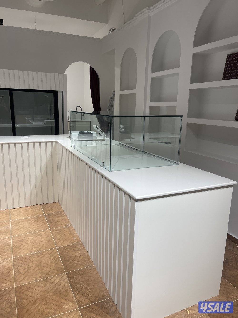 شغل زجاج ومرايا وجام سكريت باجوده عاليه إتقان التصميم وأفضل الأسعار10