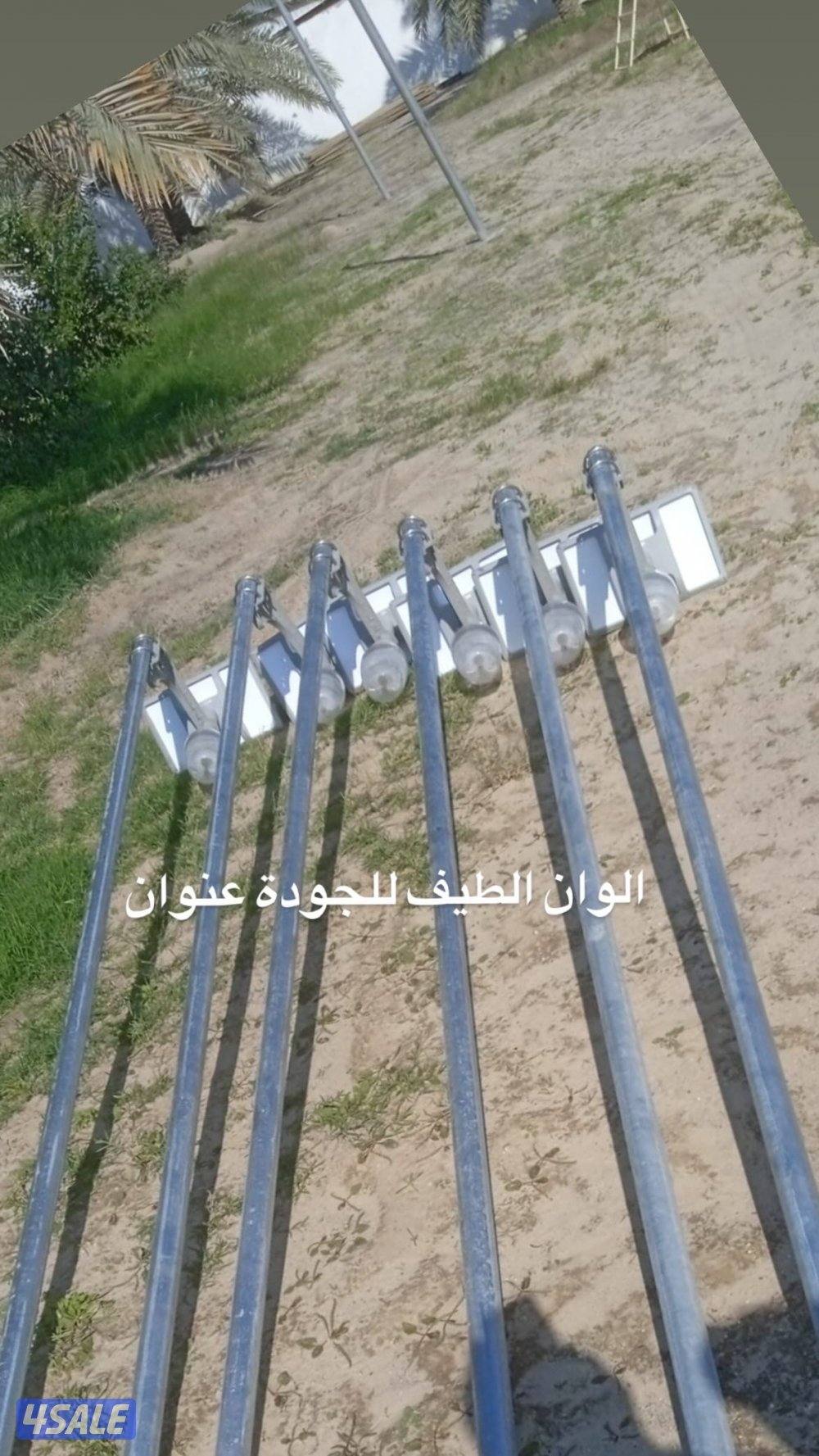 كشافات الطاقة الشمسية بكل الاحجام و الانواع ابتداء من 4.5دينار8