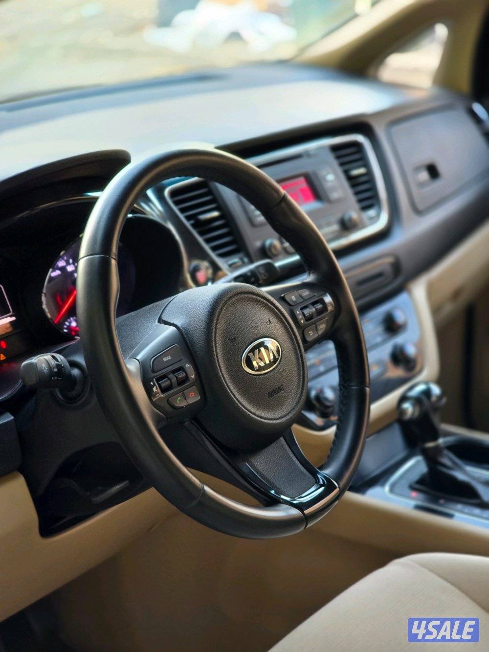 كارنفال 2016 عداد 195 ألف بحالة ممتازة12