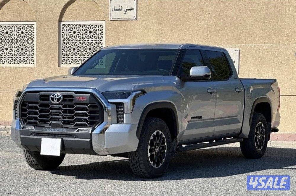 وانيت تندرا موديل 2024 ماشي 29 الف كيلو صبغ وكاله شرط الفحص2