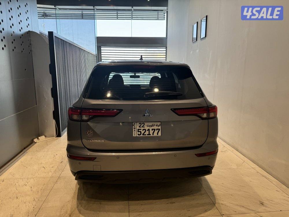 Mitsubishi Outlander4