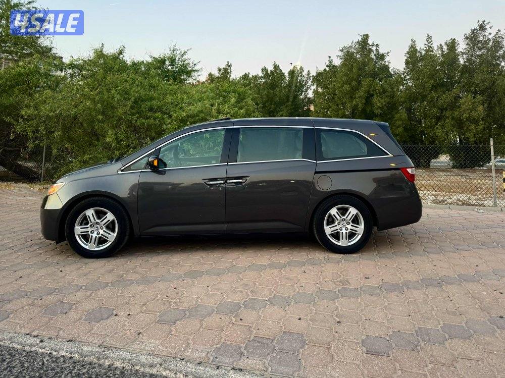 Honda odyssey 2013 touring5