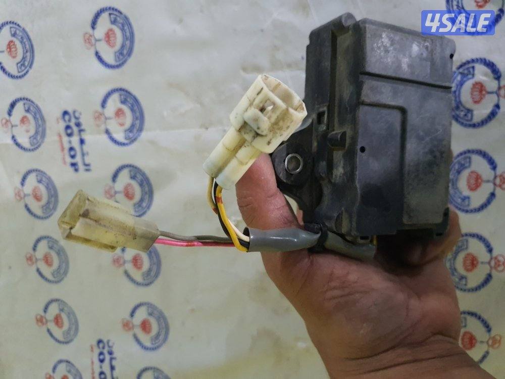 للبيع قطع غيار كيوزاكي 636 zx6r13