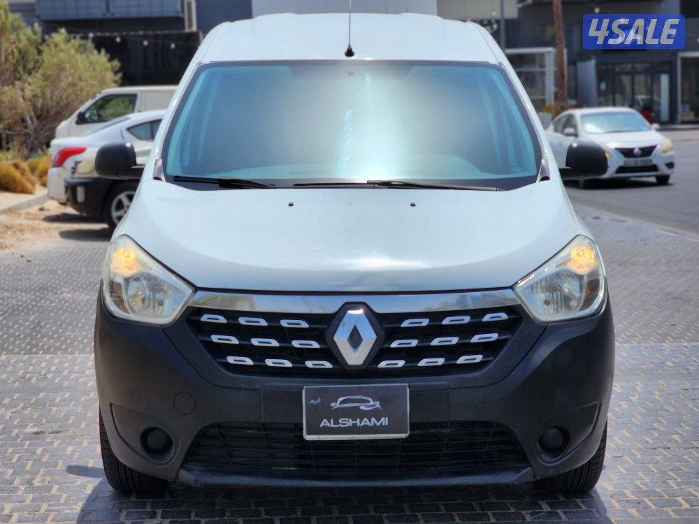 رينو دوكر بوكس موديل ٢٠٢٠ قير عادي عداد 105 ألف شرط الفحص1
