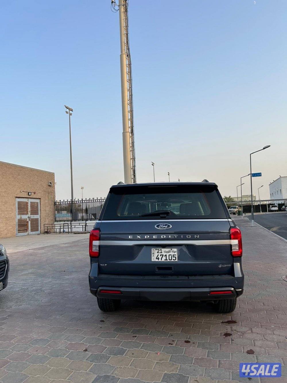 للبيع فورد اكسبديشن4