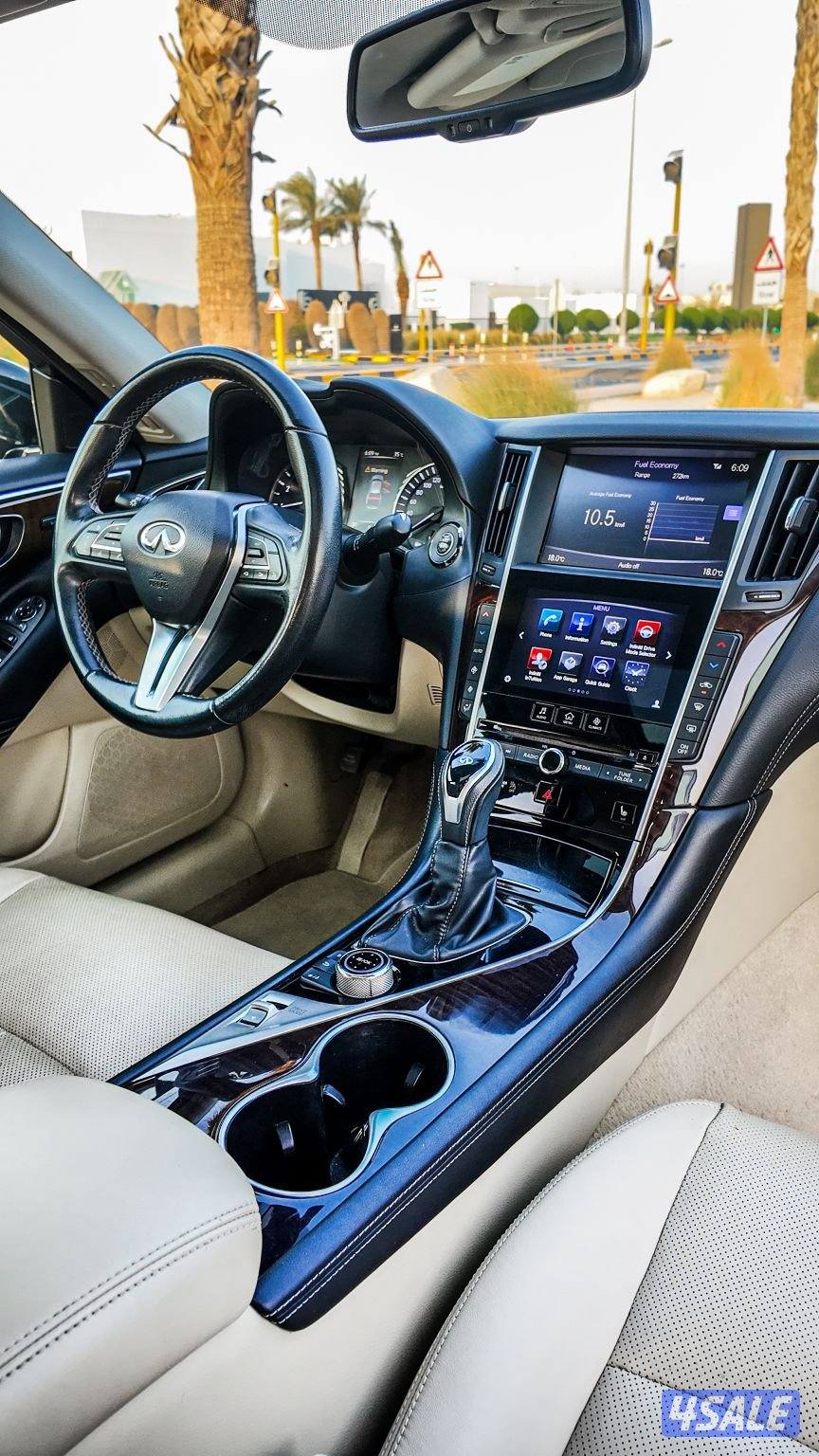 Infiniti Q50 2019 / 92.000KM8