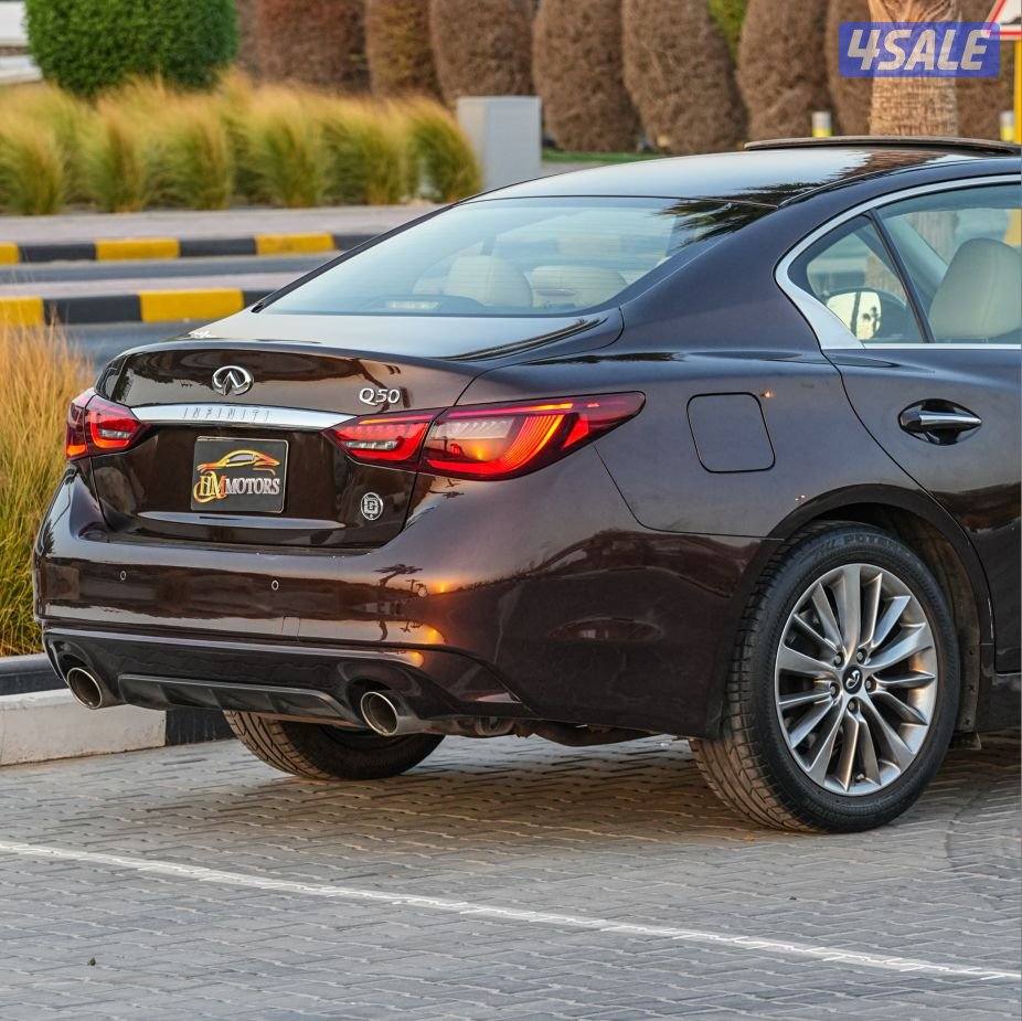 Infiniti Q50 2019 / 92.000KM7