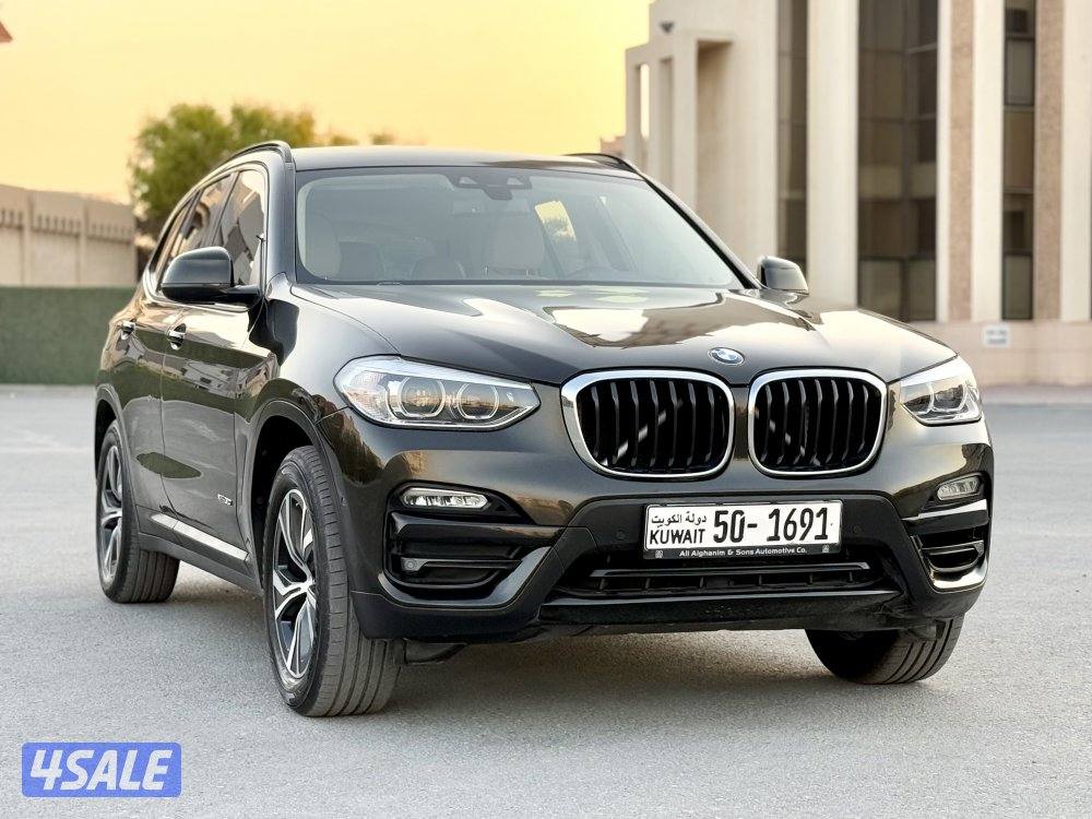 بحالة ممتازه صبغ الوكالة موديل 2018 الشكل الجديد2